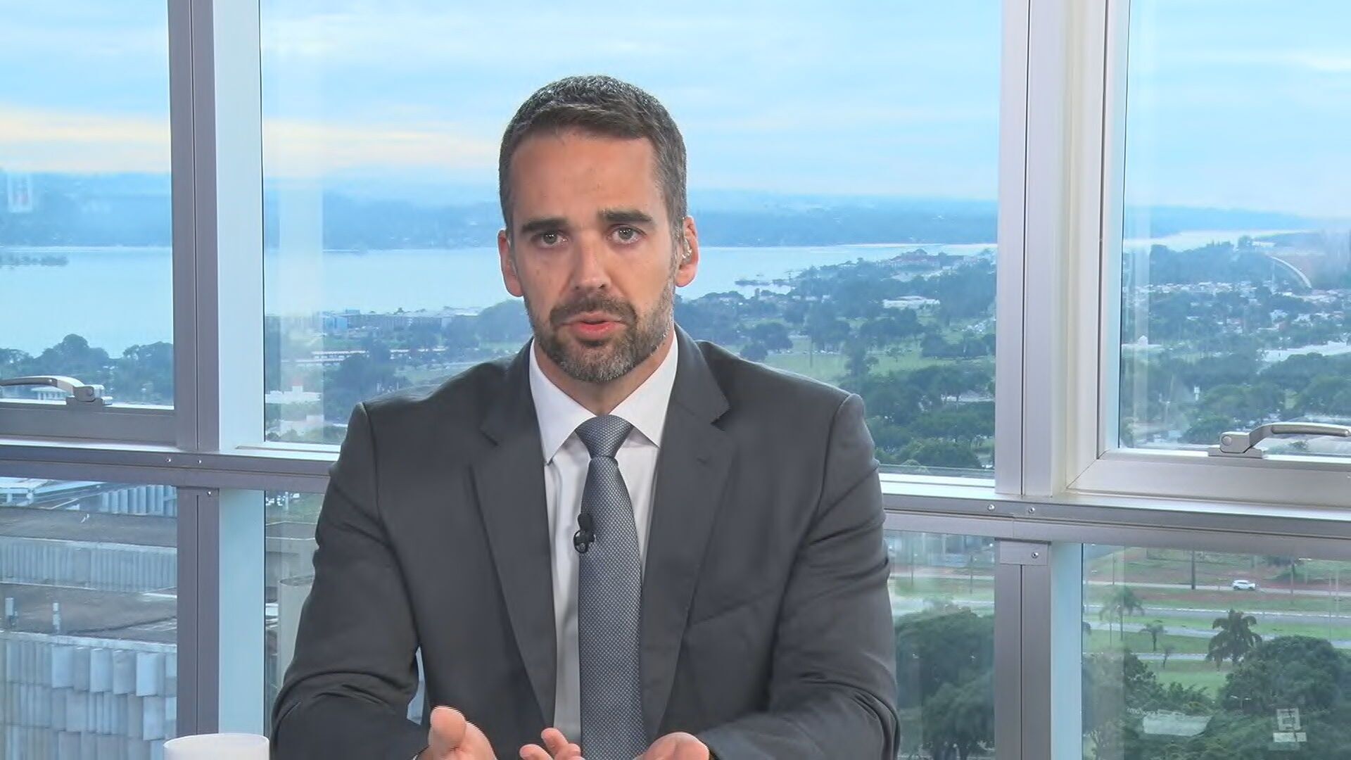 PSDB pode ser incorporado por outro partido, diz Eduardo Leite