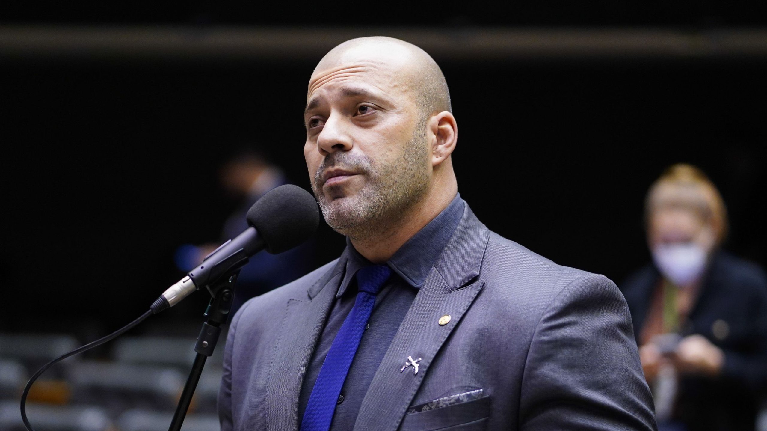 STF tem maioria para negar liberdade condicional a Daniel Silveira