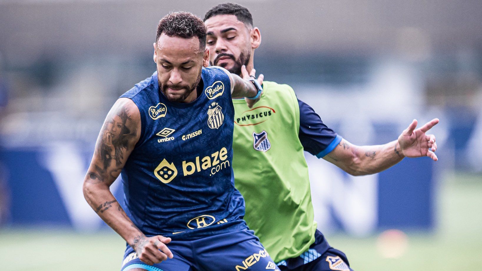 Neymar volta e Santos vence Água Santa por 3 a 2 em jogo-treino