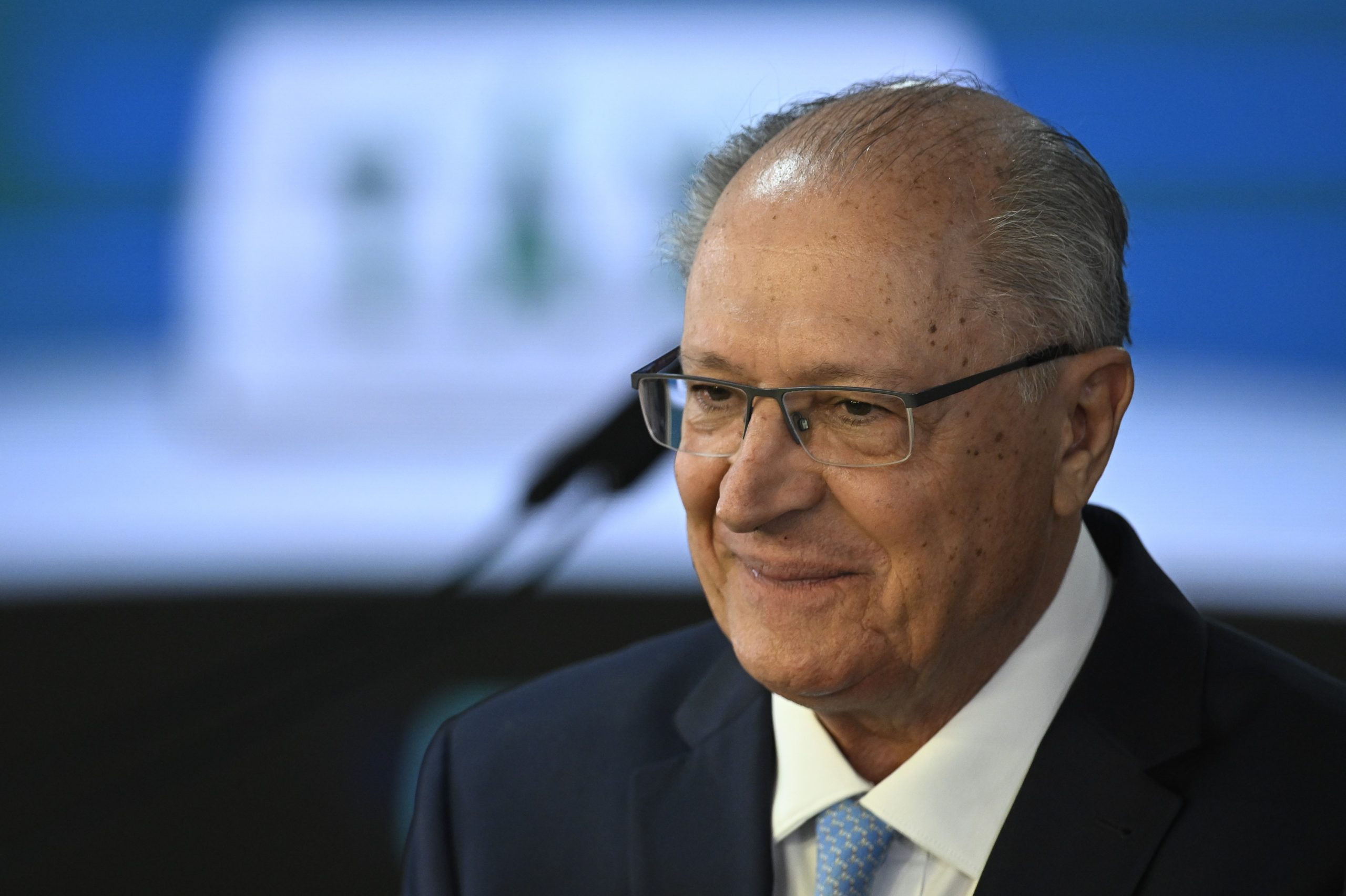 Alckmin cita queda no preço dos alimentos e diz que tarifaço pode favorecer tendência