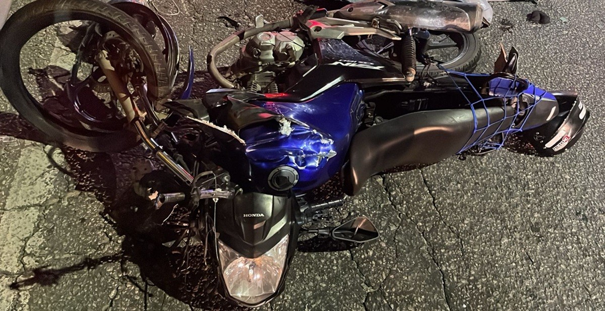 Motociclista morre após acidente com caminhão na RJ-106, em Araruama