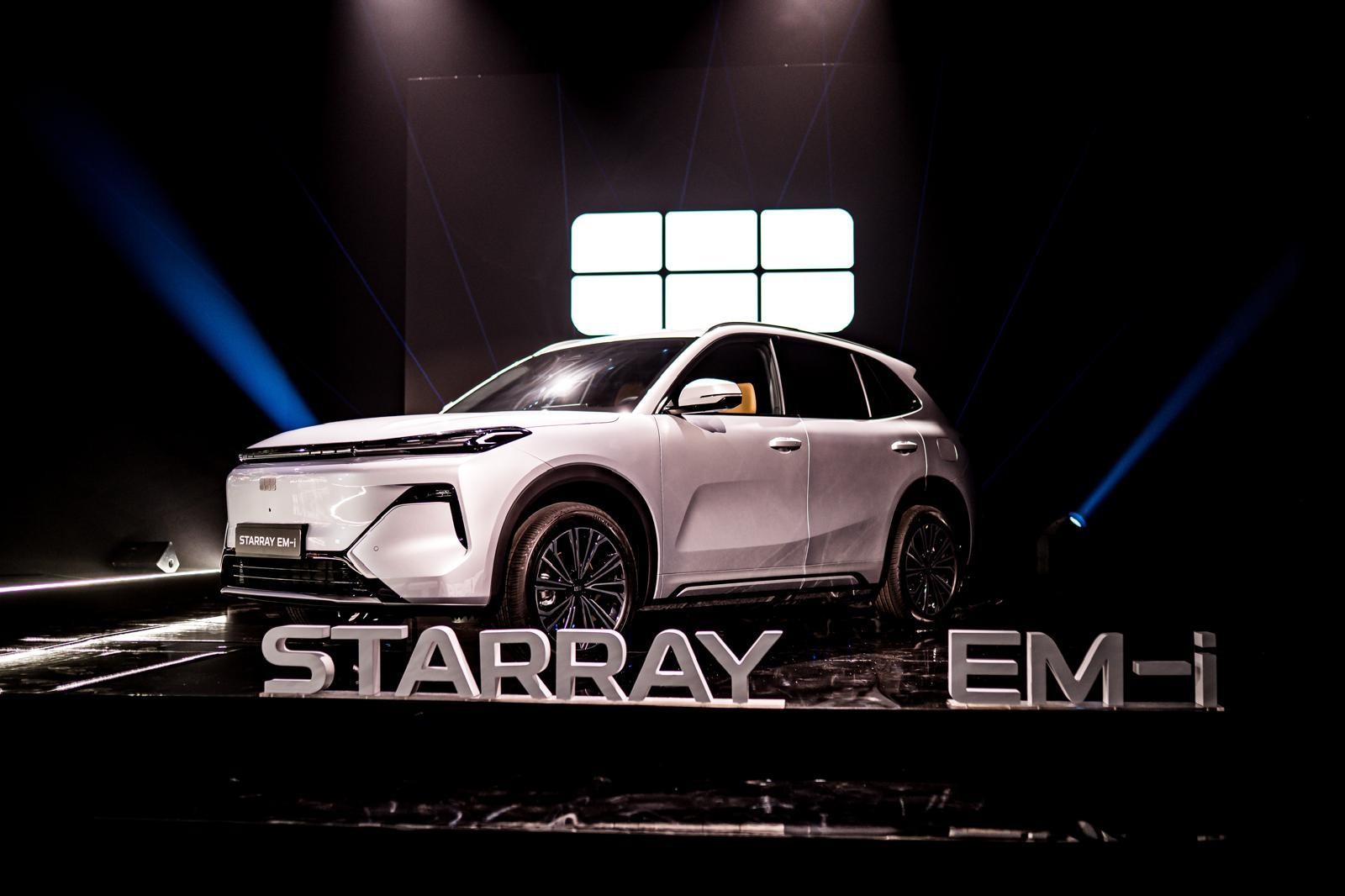 Geely lança novo sistema híbrido que faz 45 km/l