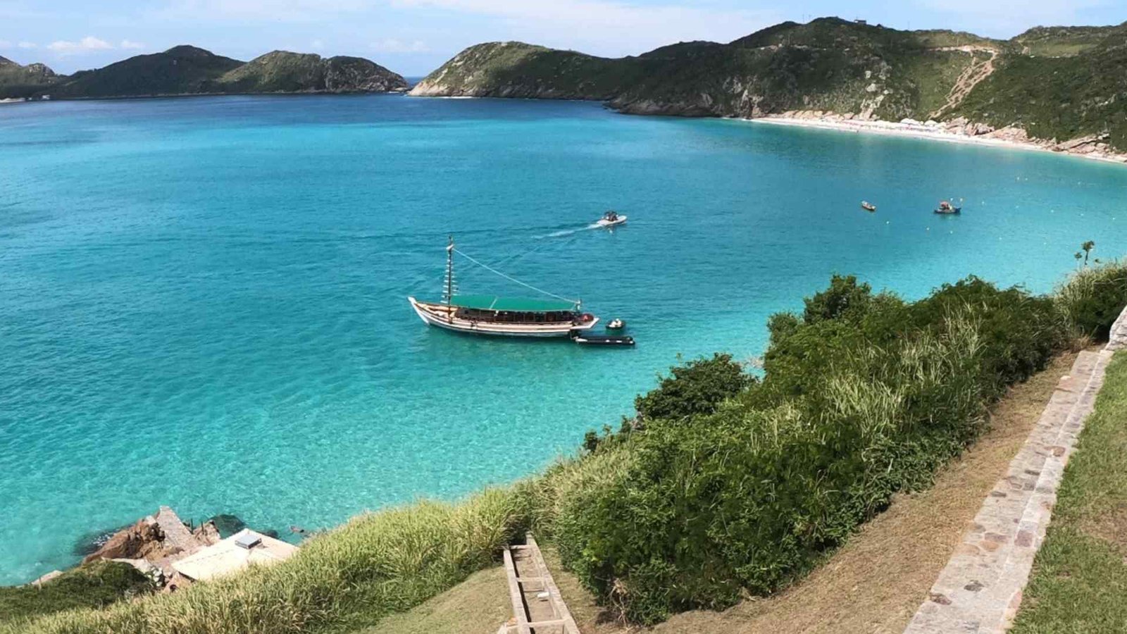 Top 8 praias mais bonitas da Região dos Lagos