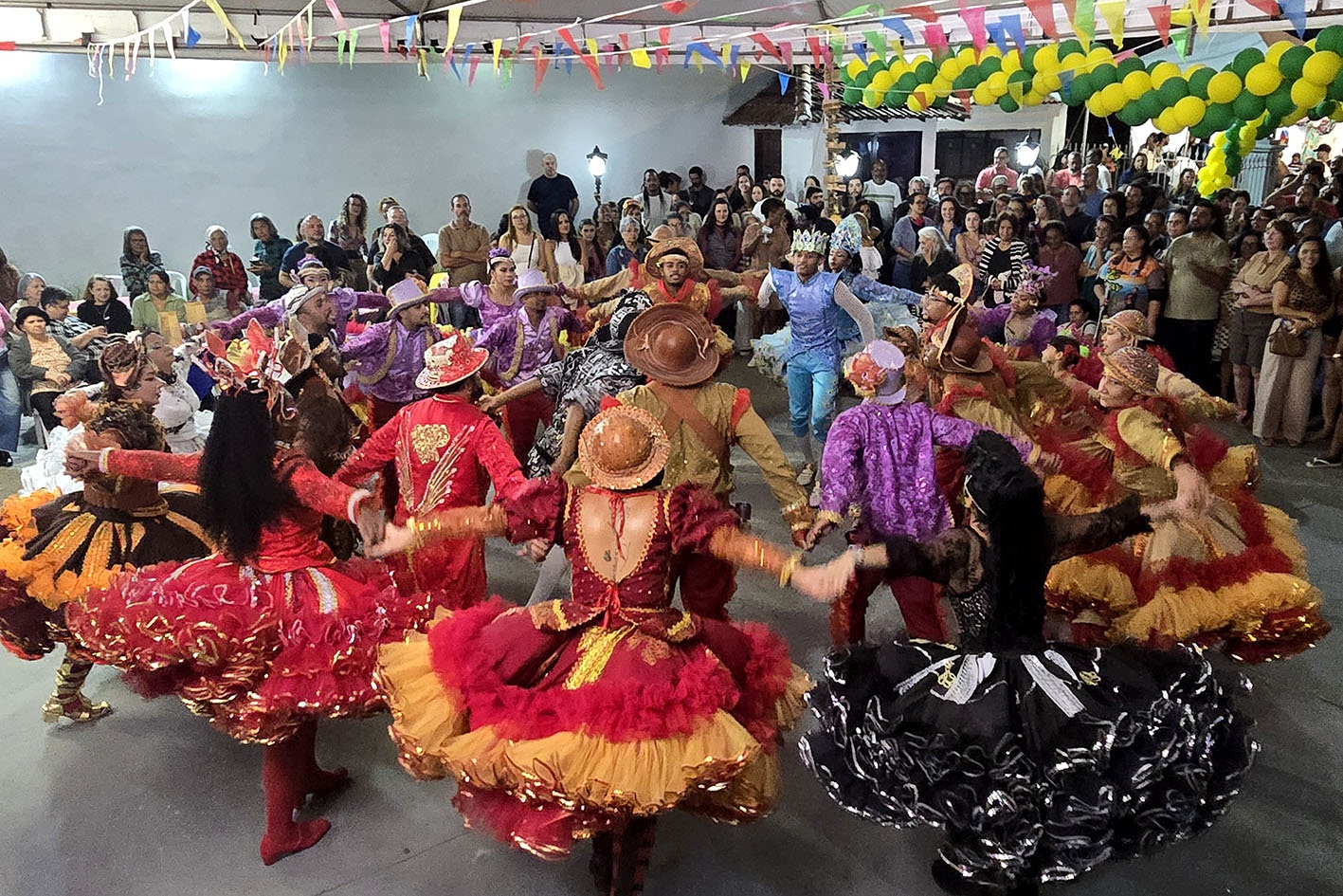 Lua de Prata brilha na noite da cultura